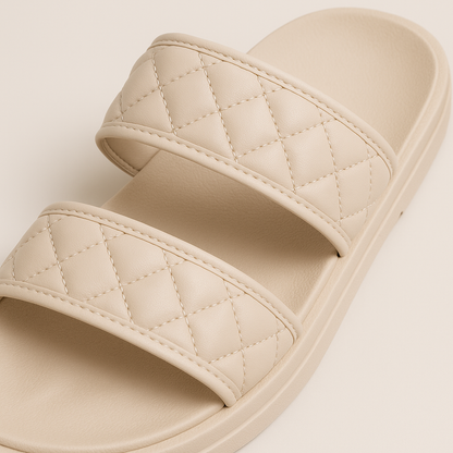 Lacleo Cushy Quilt Sandal